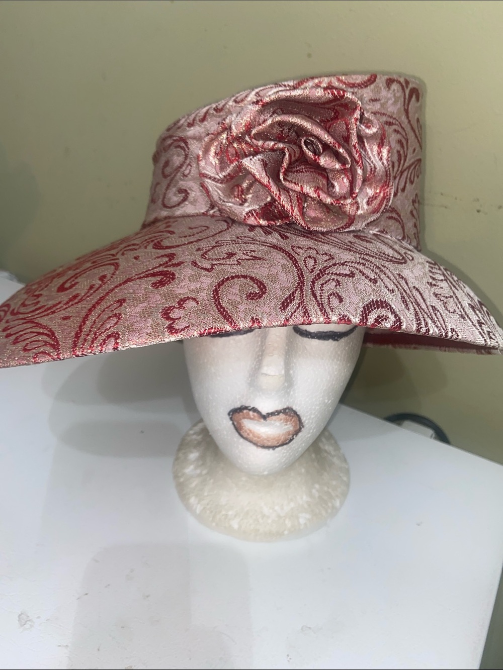 Beautiful Dress Hat / Church Hat by Terramina